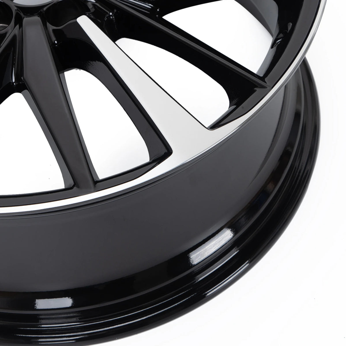 19x8 Black Alloy Wheel – Toyota Camry 2018–2024 | Ref. 4261106E20